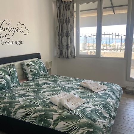 Golden View Penthouse Apartman Zára Kültér fotó